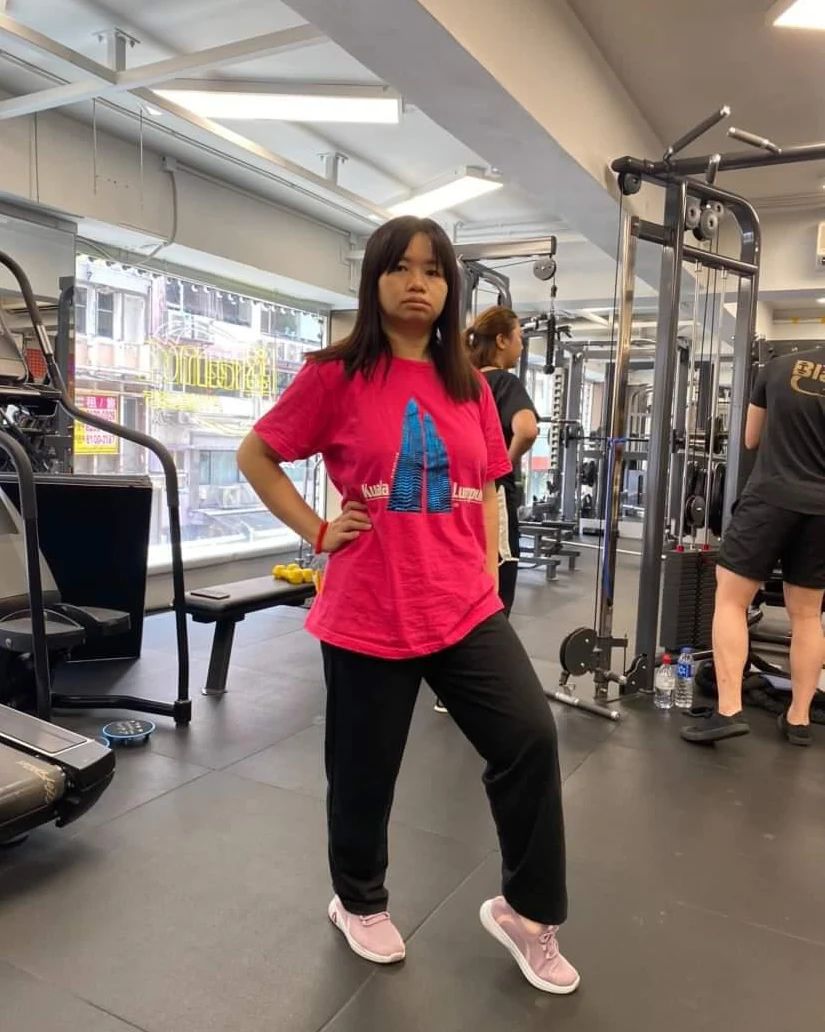 阿儀最近好努力操Fit。